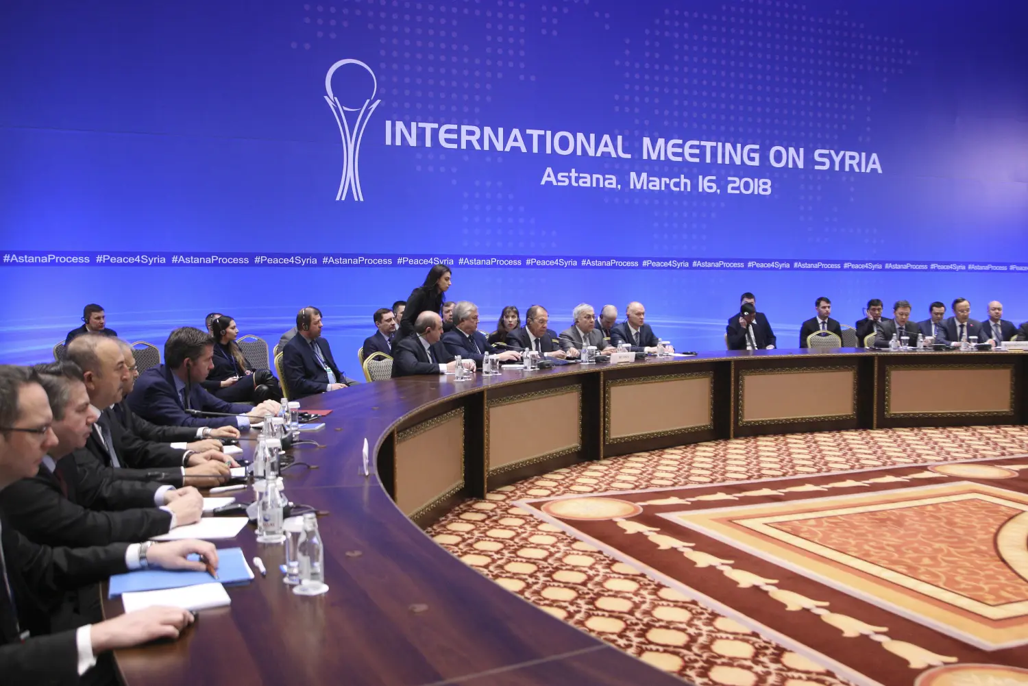 Syria peace efforts supported by regional mediators