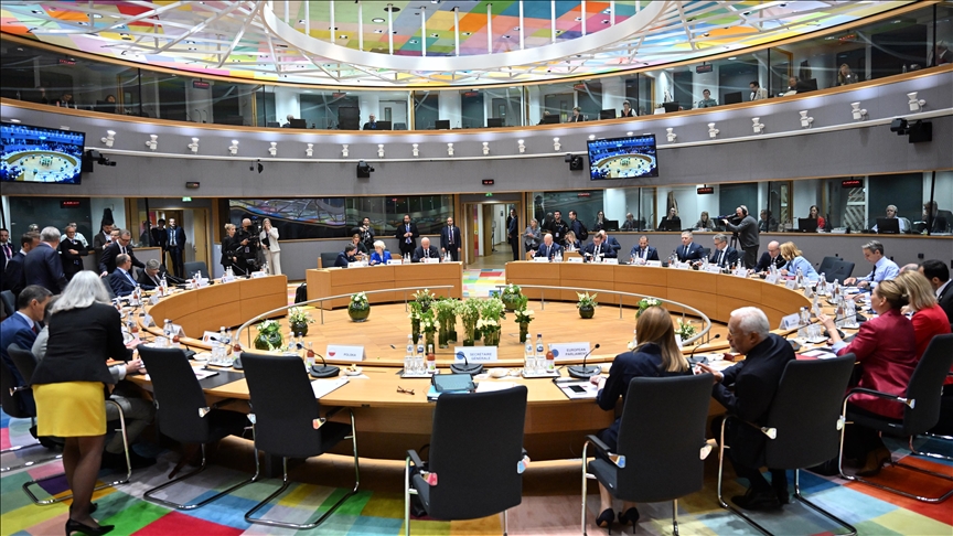 EU economic assistance providing budget support for Ukraine