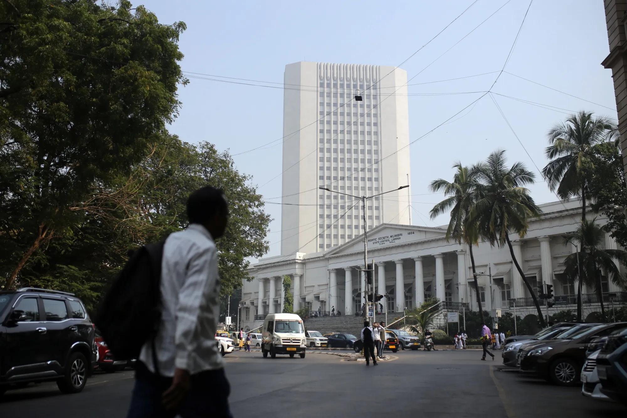 India Monetary Policy Changes Trigger 3 Key Shifts in Markets New Delhi 2026 3 RBI officials meeting on interest rates and India monetary policy changes decision