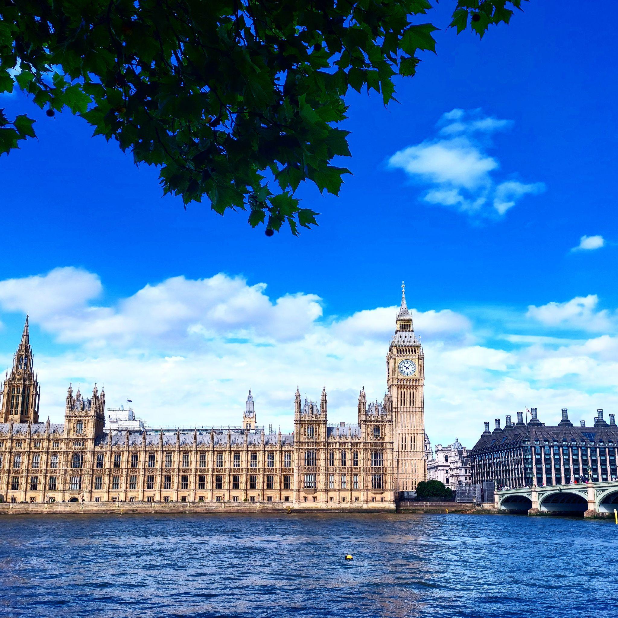 London financial markets reacting to UK political crisis and inflation concerns