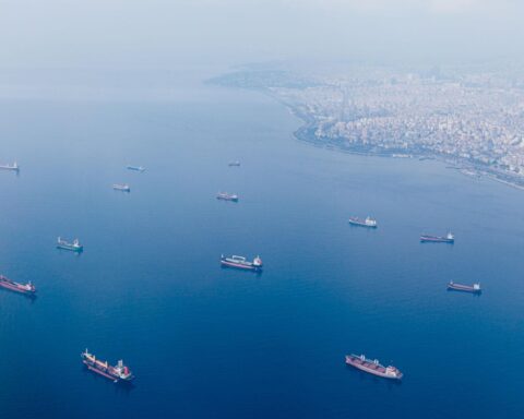 Iranian naval patrol boats during US Iran maritime conflict update in Gulf waters