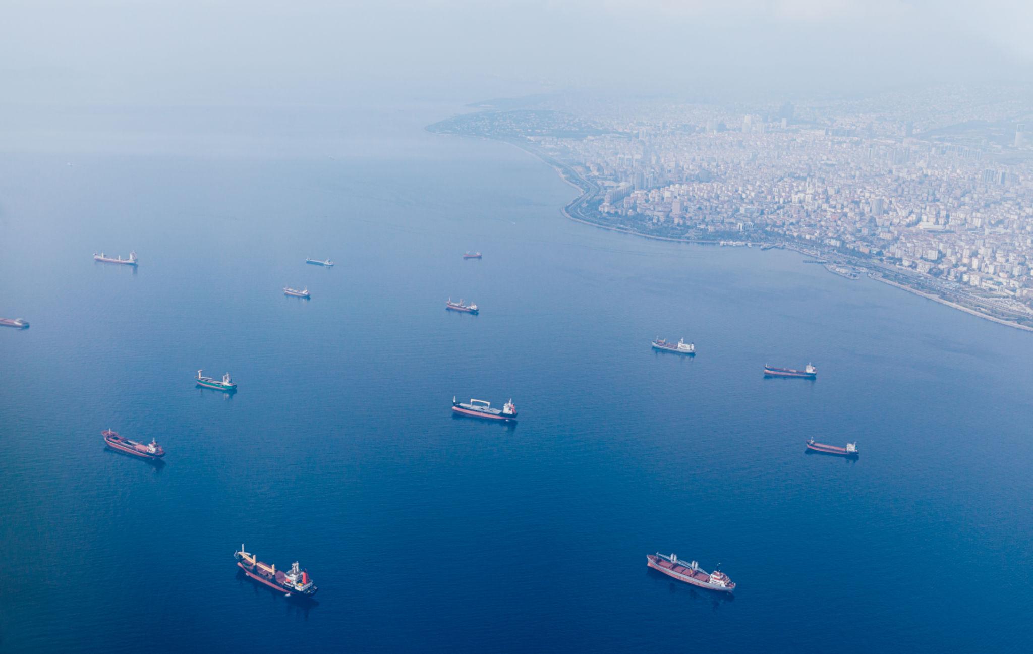 Iranian naval patrol boats during US Iran maritime conflict update in Gulf waters