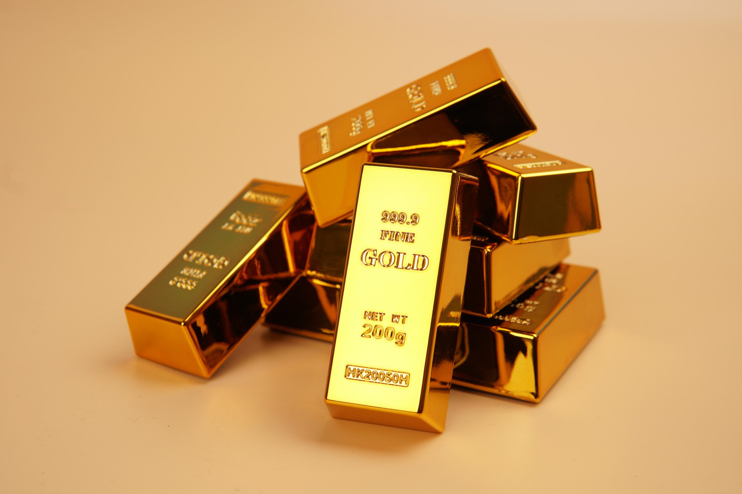 Gold Geopolitical Crisis Sends Investors Racing to Safe Haven Assets as Global Tensions Escalate London 2026 3 Global financial market volatility linked to gold geopolitical crisis