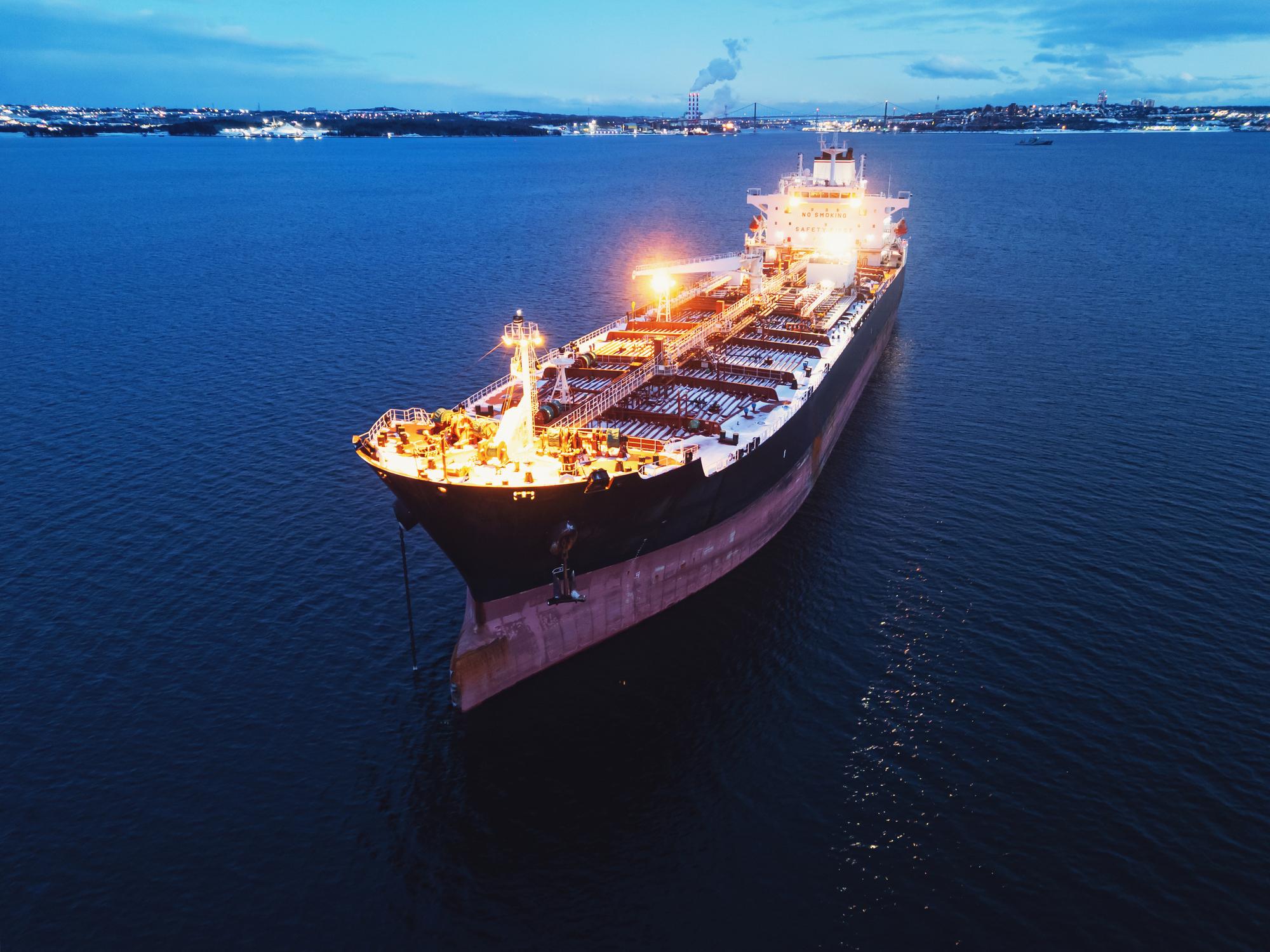 Brent crude forecast 2026 London storage barrels reflecting stable oil supply