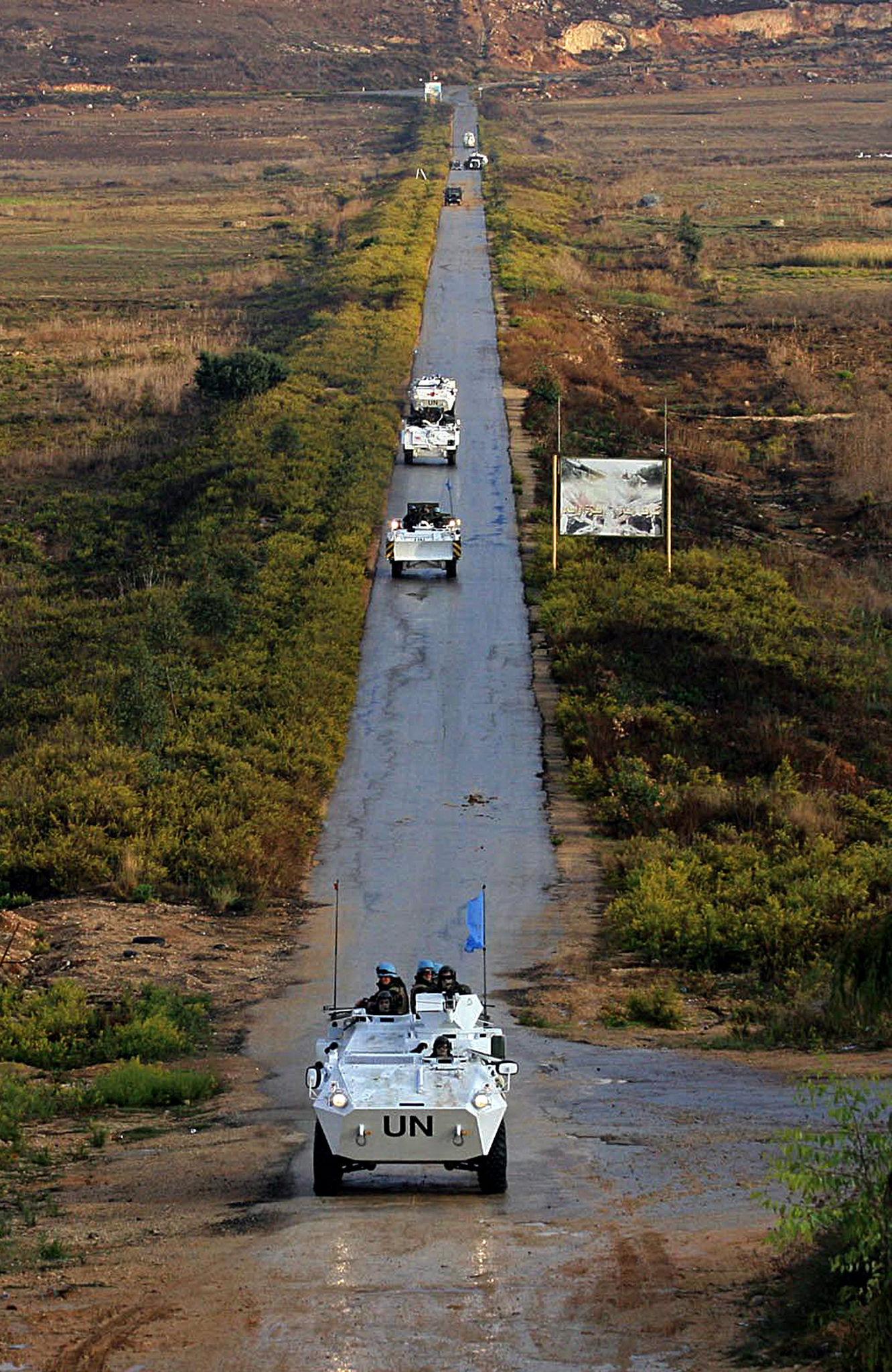 Lebanon War Ceasefire Update, 5 Shifts in Middle East Power 2 Lebanon war ceasefire update with humanitarian aid trucks entering conflict zones