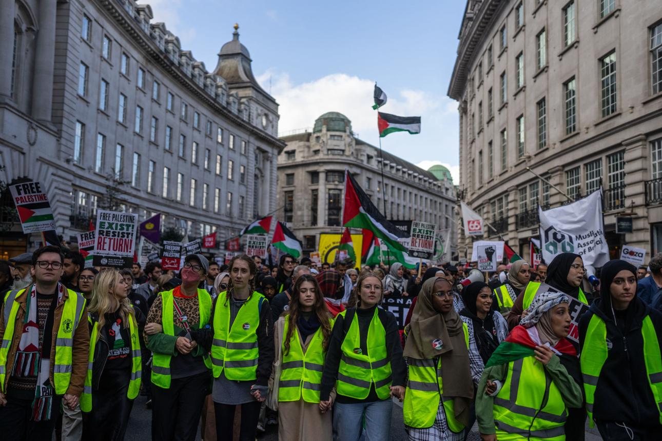 UK Protest Laws Face Major Crackdown Debate as New Powers Considered London 2026 3 UK protest laws civil rights protest banners crowd UK