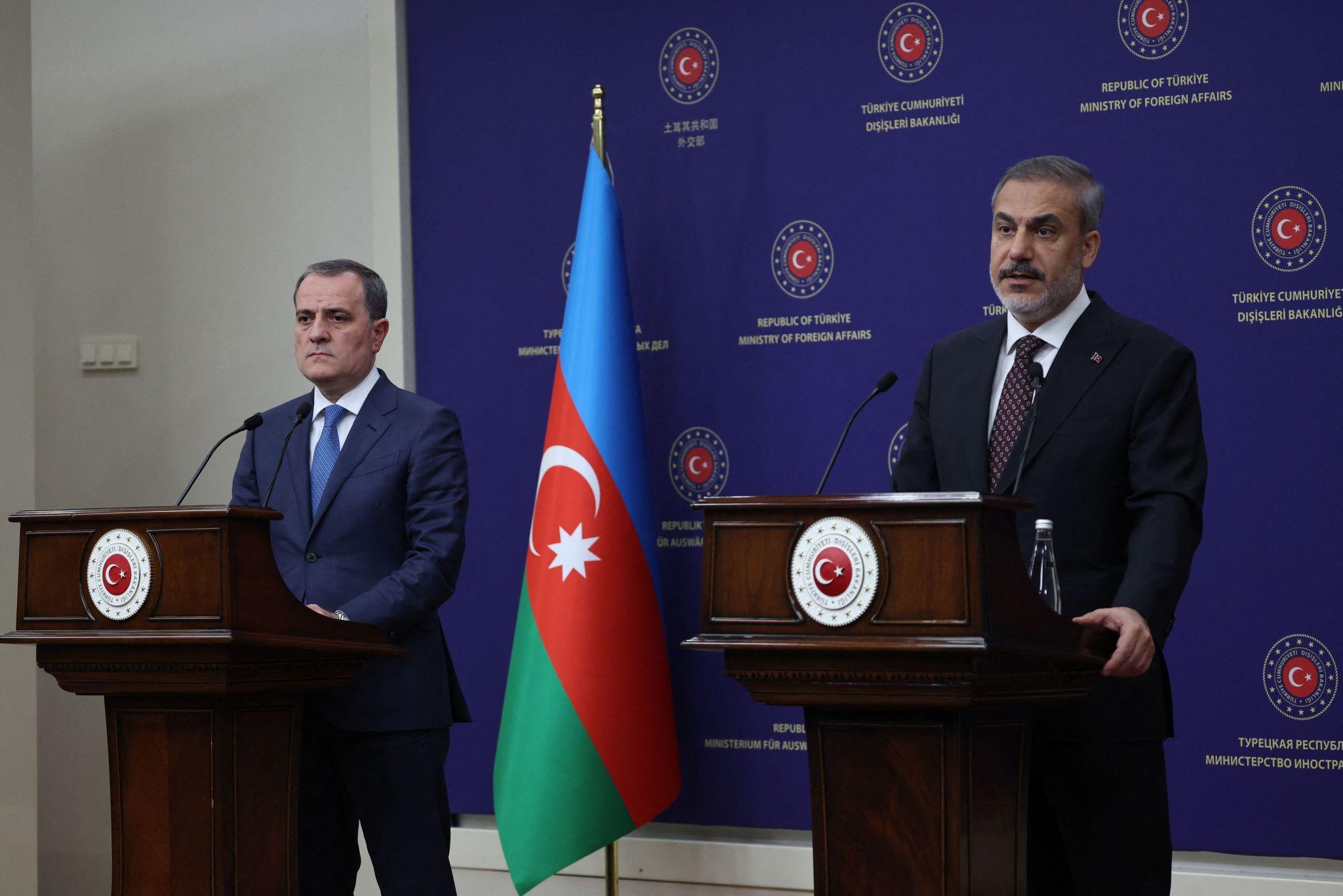Turkiye Azerbaijan tensions rise after drone attack in Nakhchivan 2026 1 Turkiye and Azerbaijan flags symbolizing alliance amid Turkiye Azerbaijan tensions
